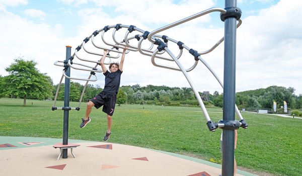 Monkey bar archway J5908® playgrounds acti’fun acti’ninja image photo