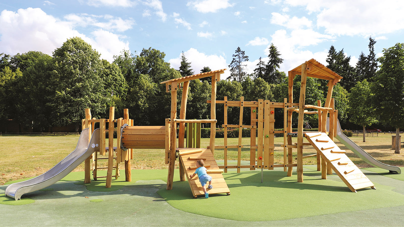 Wooden Play Structures Multi Play Origin Play Proludic UK